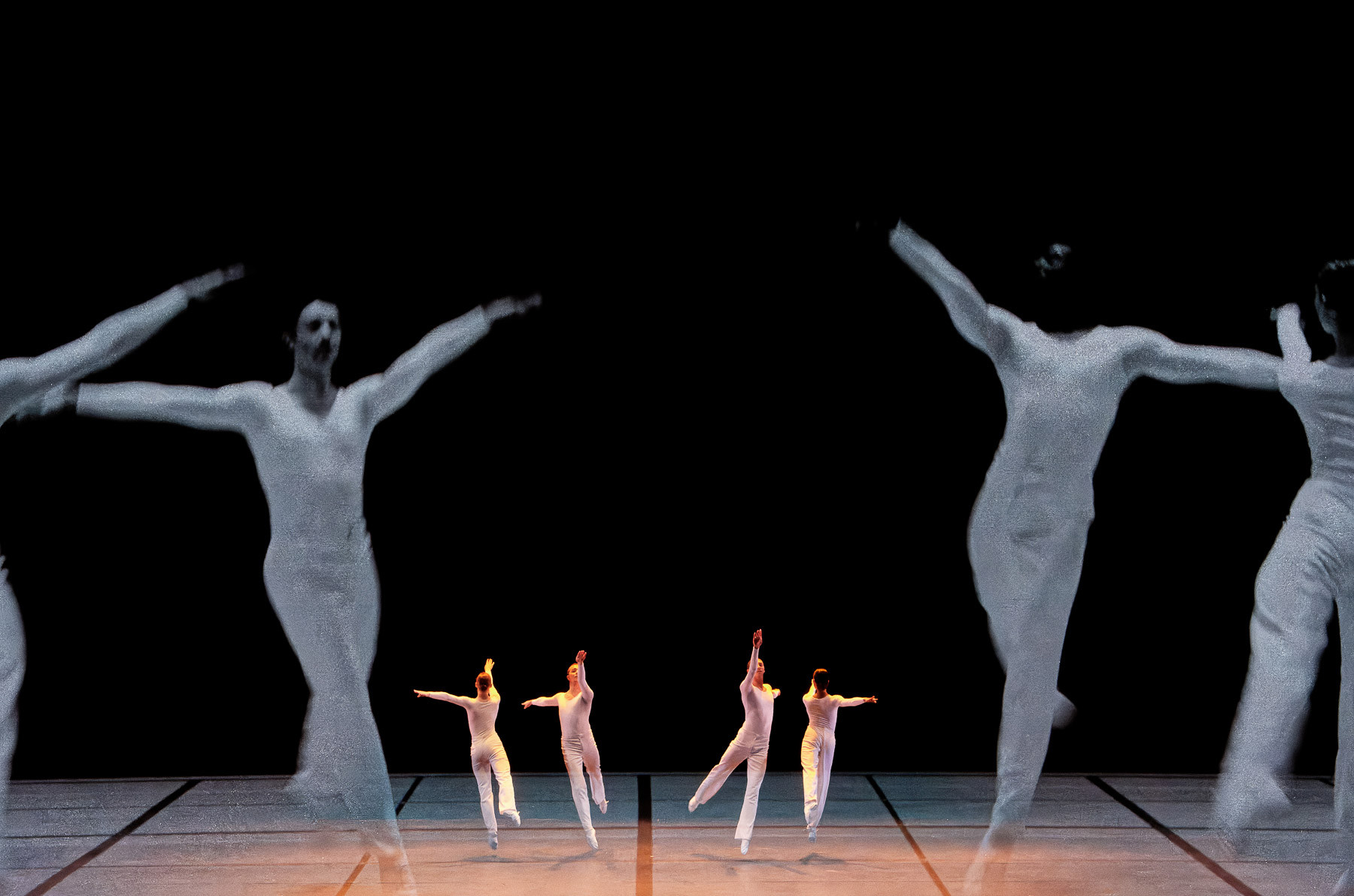 07-ballet-de-l-opera-de-lyon-dance-agathe-poupeney-6.jpg